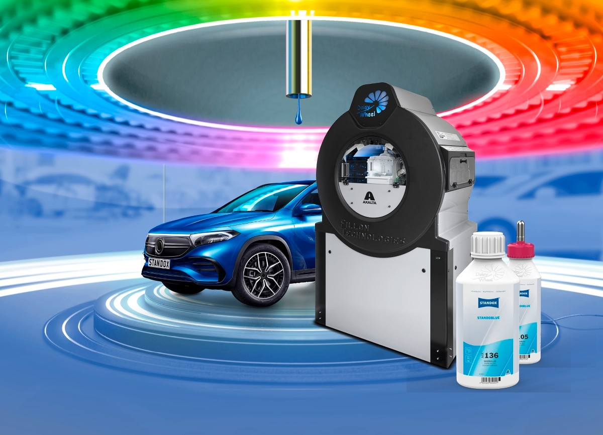 Standox offers pre-filled bottles of Standoblue for use with Daisy Wheel 3.0.